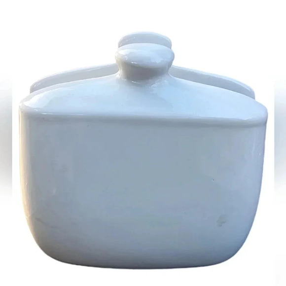 Dainty Corelle Napkin Holder-She's Got Some Discolorations.​​​​​ - Picture 4 of 4